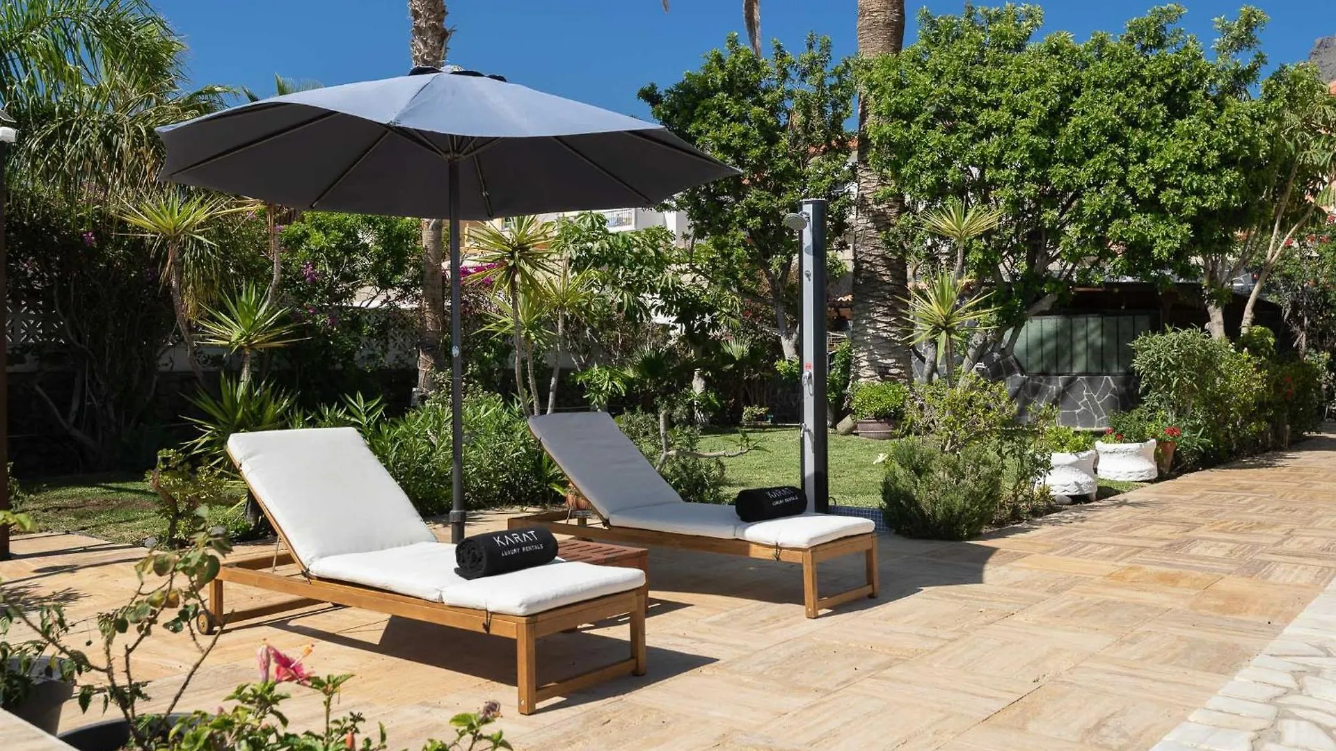 אדחה Karat Villa La Armonia