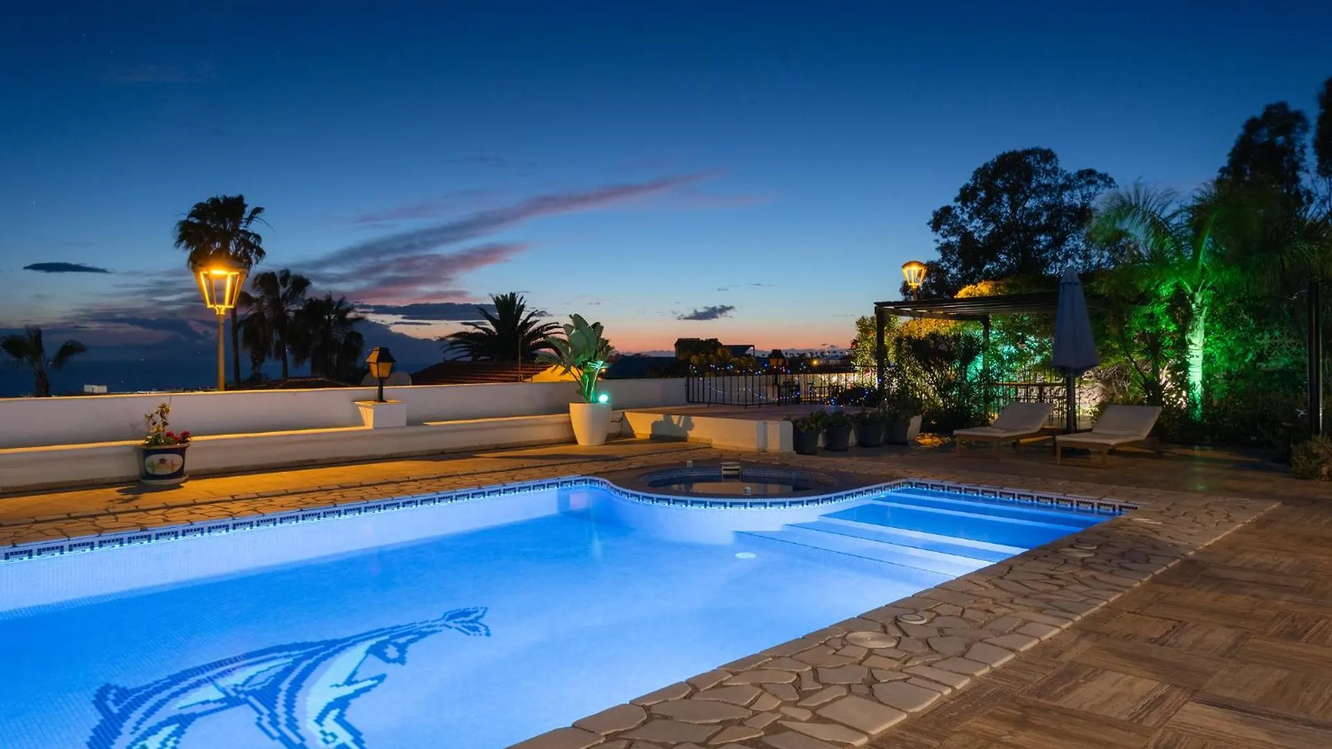 אדחה Karat Villa La Armonia